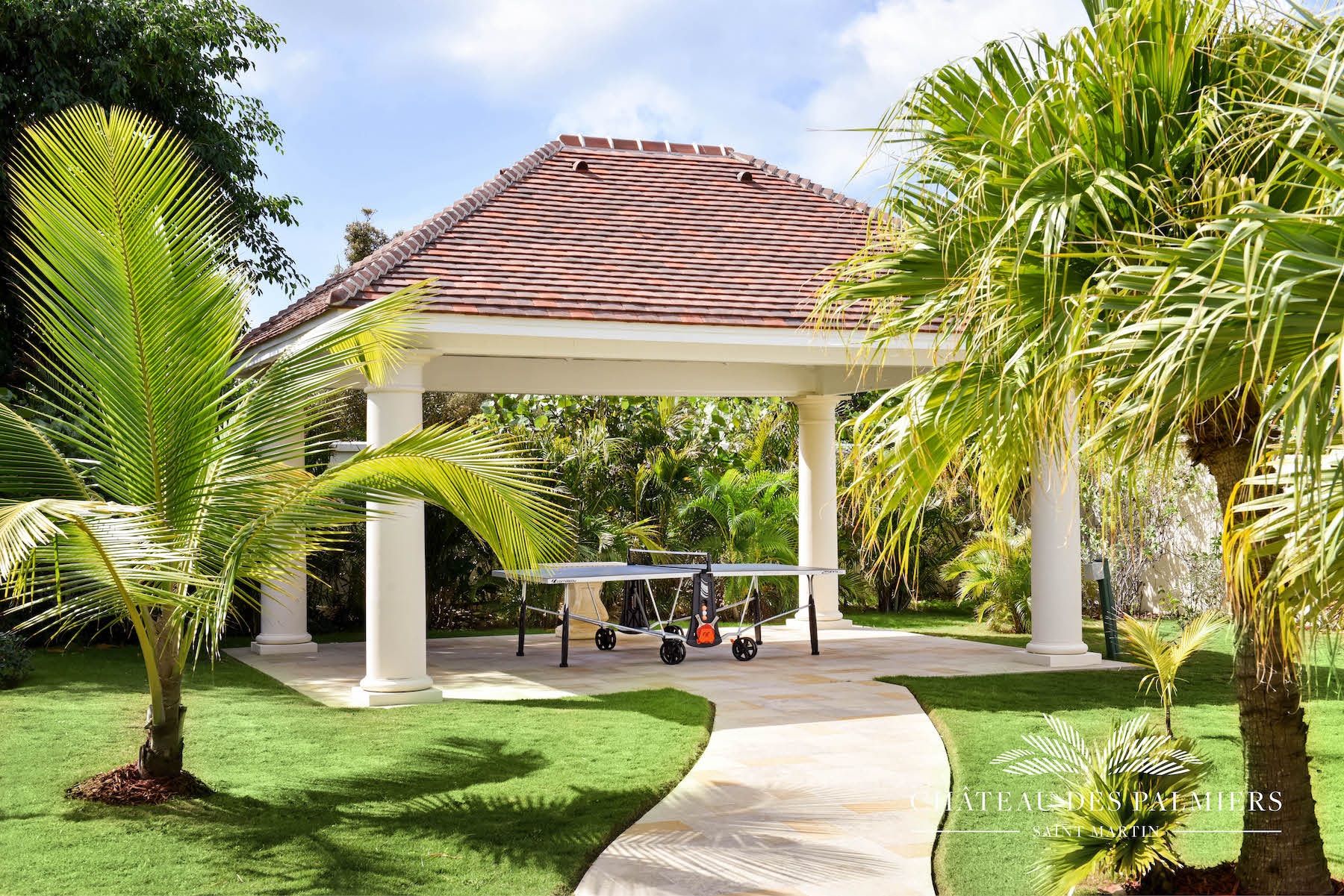 Le Chateau des Palmiers villa photo.